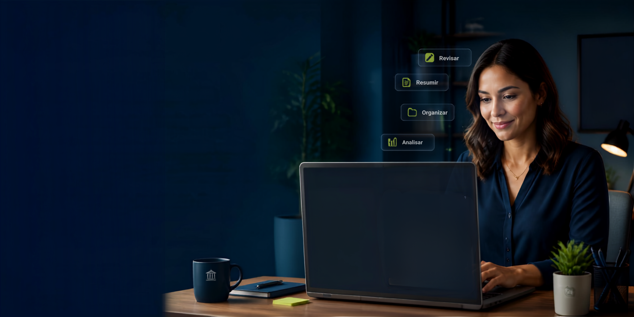Servidora pública utilizando inteligência artificial no notebook